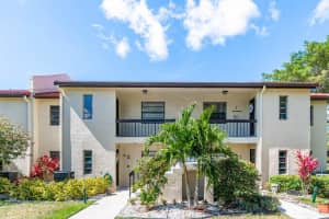 8425 Casa Del Lago 21 h, Boca Raton, FL 33433, Sold 07/12/24