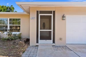 1265 5th Place, Vero Beach, FL 32962 Sold 07/31/24