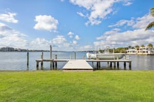 8026 Flagler Court, West Palm Beach, FL 33405 - MLS#R10982793