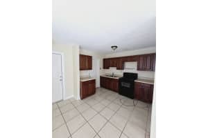 1335 7th Street, West Palm Beach, FL 33401 Sold 05/30/24