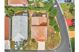 125 Oakwood Way, Greenacres, FL 33463 Sold 06/07/24