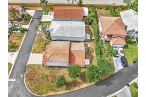 125 Oakwood Way, Greenacres, FL 33463 Sold 06/07/24