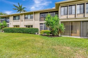 23 Westgate Lane E, Boynton Beach, FL 33436 - MLS#R10982928