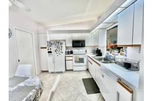 6272 Kings Gate Circle, Delray Beach, FL 33484 Sold 06/04/24