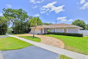 914 SW 7th Street, Boca Raton, FL 33486 Sold 06/14/24