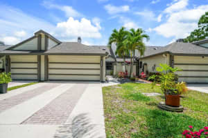 903 Landings Boulevard, Greenacres, FL 33413 Sold 07/12/24