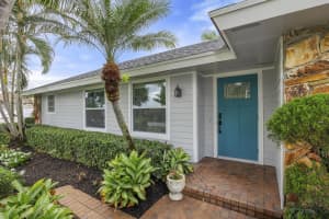 10 SE Splitrail Circle, Jupiter, FL 33469 Sold 08/22/24