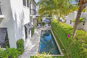 533 Westwood Road, West Palm Beach, FL 33401 Sold 12/11/24