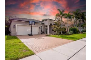 1550 Newhaven Point Lane Wellington, FL 33411 - Off Market