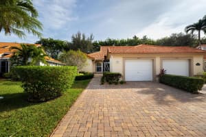 7055 Summer Tree Drive, Boynton Beach, FL 33437 Sold 06/25/24