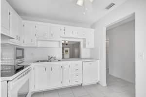 765 Nantucket Circle 765, Lake Worth, FL 33467 Sold 09/26/24