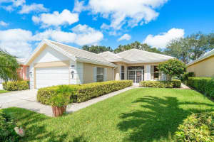 8695 Wakefield Drive, Palm Beach Gardens, FL 33410 Sold 06/21/24