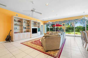 8695 Wakefield Drive, Palm Beach Gardens, FL 33410 Sold 06/21/24