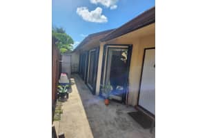 261 Springdale Circle, Palm Springs, FL 33461 Sold 12/23/24