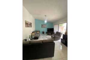 261 Springdale Circle, Palm Springs, FL 33461 Sold 12/23/24