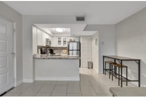 728 Executive Center Drive 11, West Palm Beach, FL 33401 Sold 06/28/24