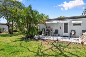 560 High Point Drive D, Delray Beach, FL 33445 Sold 09/06/24
