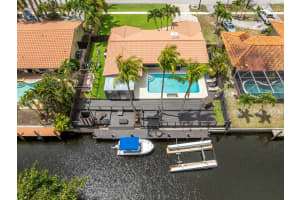 5841 SW 19th Street, Plantation, FL 33317 Sold 11/12/24