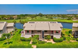 21 Eastgate Drive B, Boynton Beach, FL 33436 Sold 03/17/25
