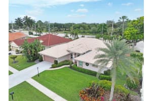 9000 Cypress Hollow Drive, Palm Beach Gardens, FL 33418 Sold 07/26/24