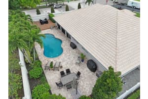 9000 Cypress Hollow Drive, Palm Beach Gardens, FL 33418 Sold 07/26/24