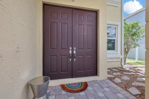 285 Saratoga Boulevard E, Royal Palm Beach, FL 33411 Sold 06/25/24
