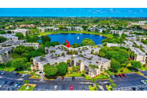 5250 Las Verdes Circle 108, Delray Beach, FL 33484 Sold 06/26/24