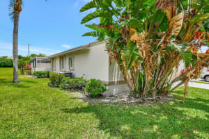 9733 Boca Gardens Circle N Apt. A, Boca Raton, FL 33496 Sold 06/24/24