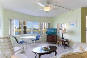28 Yacht Club Drive 109, North Palm Beach, FL 33408 - MLS#R10983600