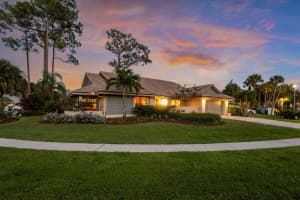 13432 Kingsbury Drive, Wellington, FL 33414 Sold 10/28/24