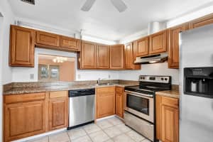 426 Bennington Lane W B, Lake Worth, FL 33467 Sold 09/16/24