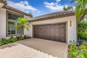 2640 Tecumseh Drive, West Palm Beach, FL 33409 Sold 06/05/24