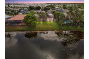105 Venetian Lane, Royal Palm Beach, FL 33411 Sold 07/18/24
