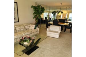 7290 Kinghurst Drive 709, Delray Beach, FL 33446 Sold 07/19/24