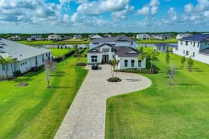 20084 SE Bridgewater Drive, Jupiter, FL 33458 Sold 06/14/24