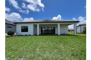 414 SE Vallarta Drive 300, Port Saint Lucie, FL 34984 Sold 06/24/24