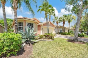 7899 Sundial Harbor Pt Point, Lake Worth, FL 33467 Sold 09/04/24