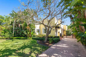 604 Westwood, West Palm Beach, FL 33401 Sold 06/10/24