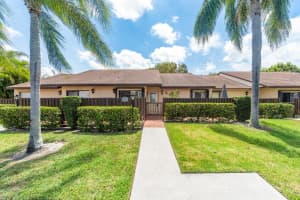1024 Green Pine Boulevard B, West Palm Beach, FL 33409 Sold 04/29/25