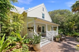 1240 Palmetto Court 104, Vero Beach, FL 32963 Sold 06/28/24