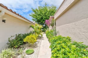 5700 Piping Rock Drive, Boynton Beach, FL 33437 Sold 09/20/24