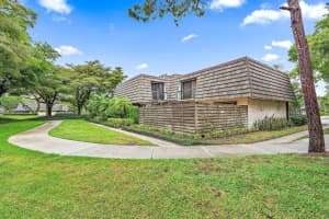 1013 10th Ter Terrace, Palm Beach Gardens, FL 33418 Sold 09/13/24