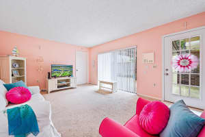 1013 10th Ter Terrace, Palm Beach Gardens, FL 33418 Sold 09/13/24