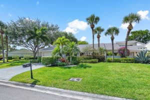 11 Cambridge Dr, Boynton Beach, FL 33436, Sold 09/05/24