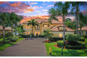 3135 NW Stoney Creek Avenue, Jensen Beach, FL 34957 Sold 07/19/24