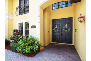 3135 NW Stoney Creek Avenue, Jensen Beach, FL 34957 Sold 07/19/24