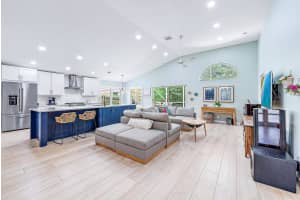 114 Bent Tree Drive, Palm Beach Gardens, FL 33418 Sold 06/27/24