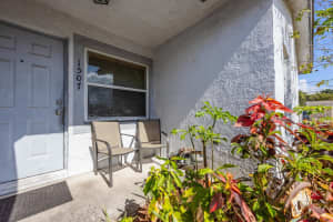 1507 SW 4th Terrace, Deerfield Beach, FL 33441 Sold 09/30/24
