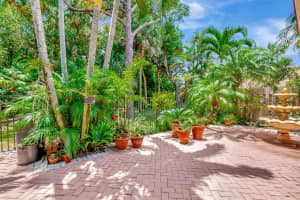 21700 Cromwell Circle, Boca Raton, FL 33486 Sold 08/26/24
