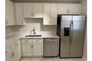 2828 Casita Way 105, Delray Beach, FL 33445 Sold 06/19/24